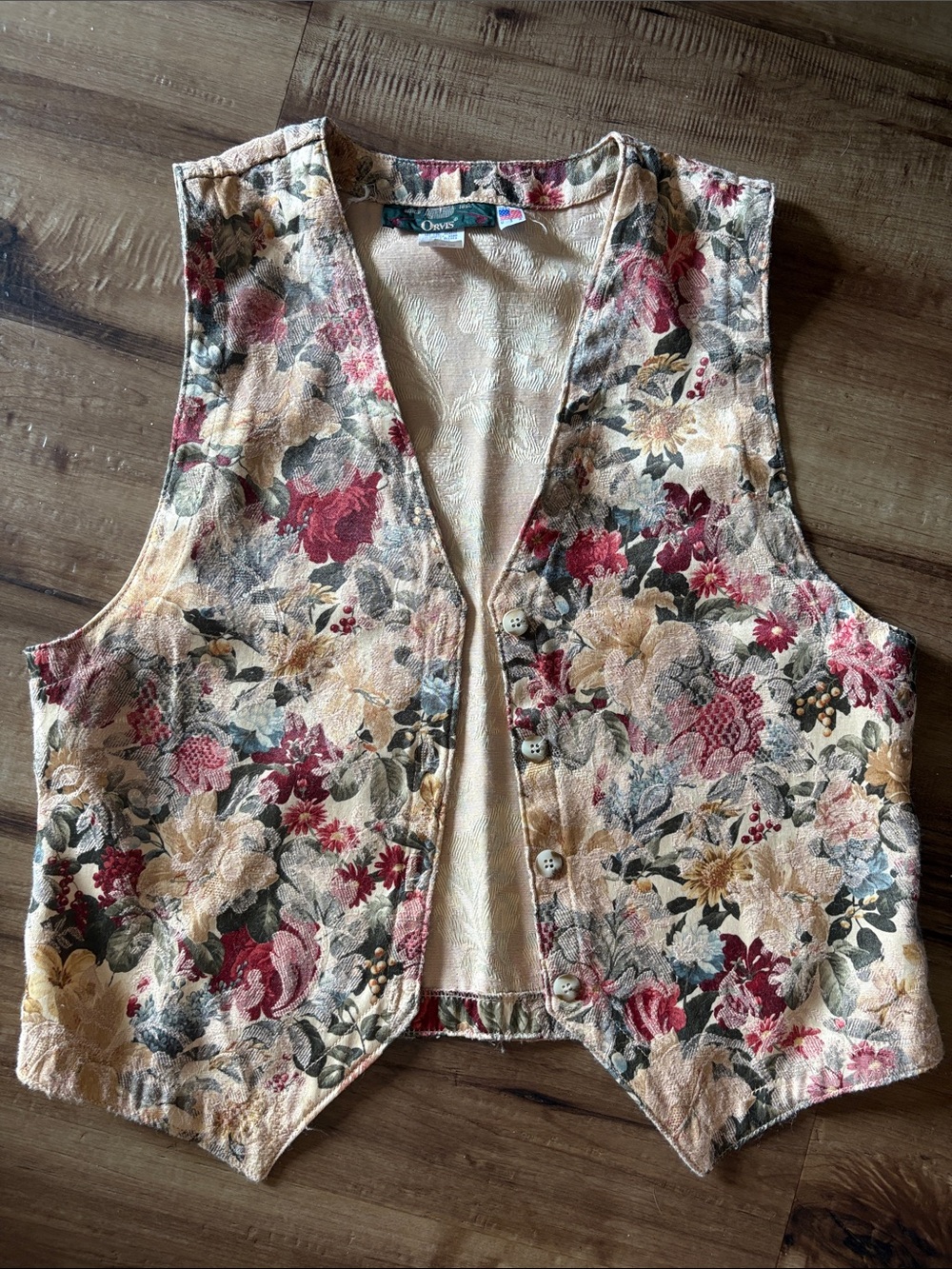Orvis Floral Tapestry Vest in Cream, Red, Green